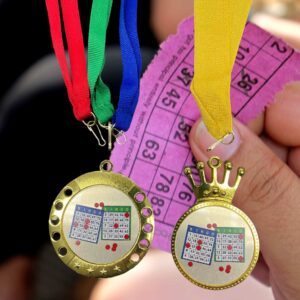eberin · Medaillen "Bingo König & Friends" – Ideal für Bingo-Turniere, Spieleabende, Vereinsfeiern oder als besondere Anerkennung bei Bingoveranstaltungen · personalisierbar mit Wunschtext
